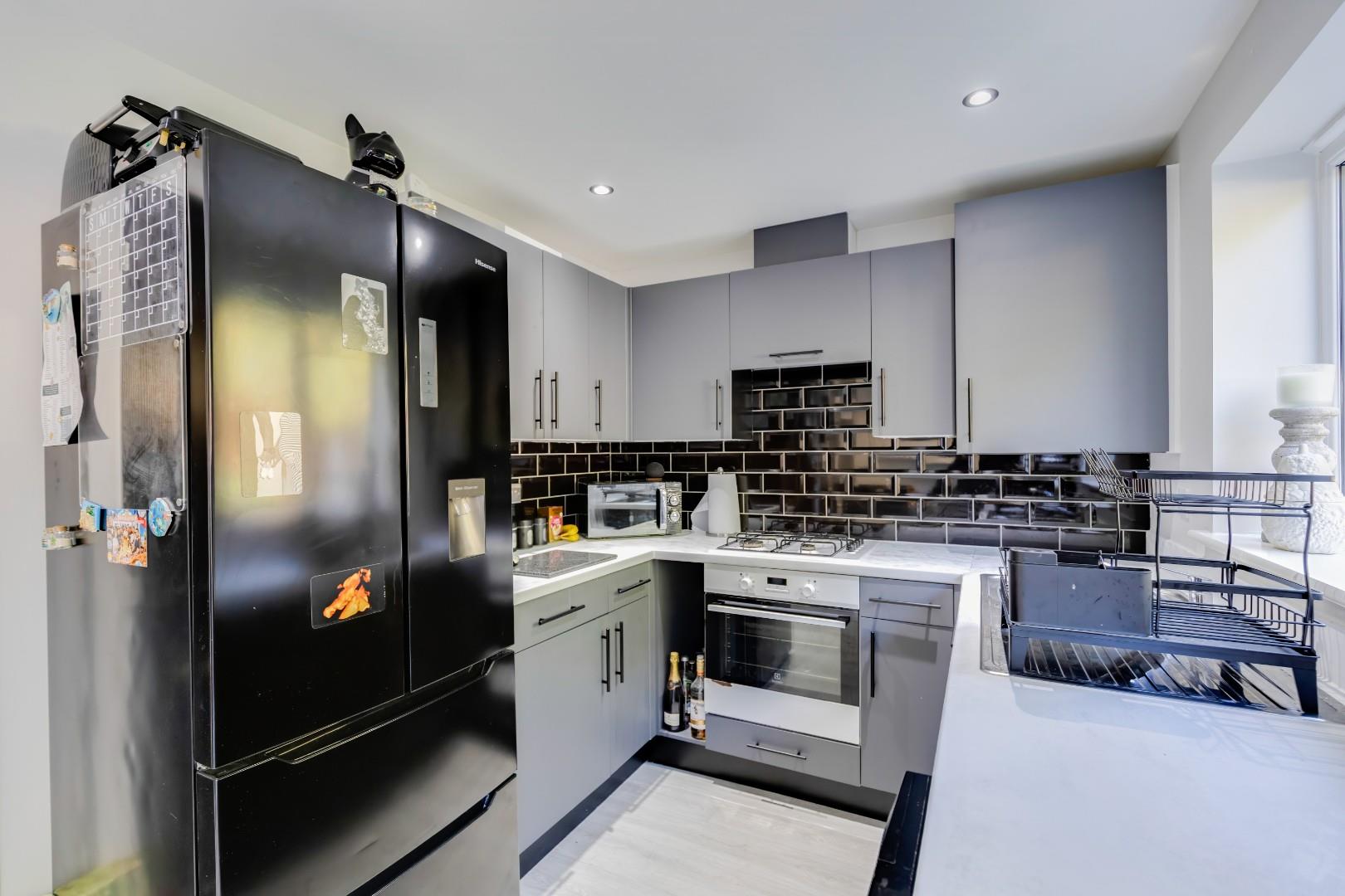 65 Plasnewydd Walk, Llantwit Major, Vale of Glamorgan, CF61 2YW
